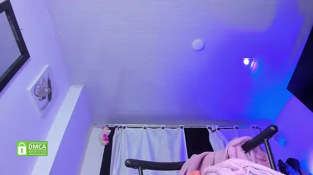 valen_pretty live cam on StripChat