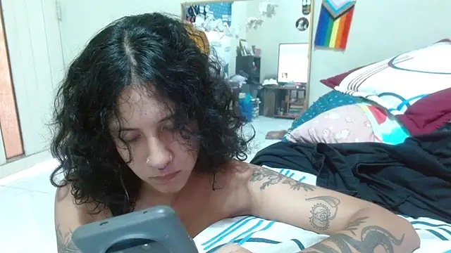 AlinaWoolf_