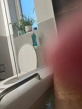 cocco_bello live cam on StripChat