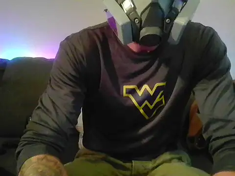 TJ_THE_MAN live cam on StripChat