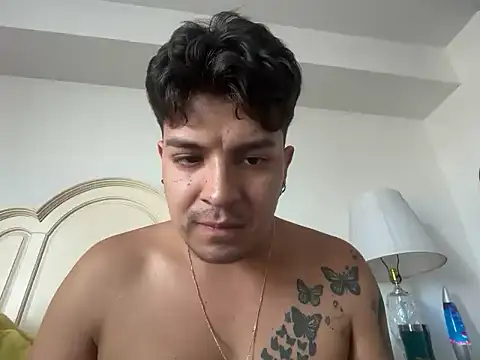 Paulitoeldeltijereo live cam on StripChat