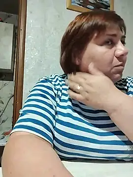 BlazeEchoho live cam on StripChat