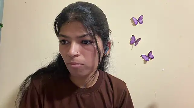 NgaMuszar live cam on StripChat