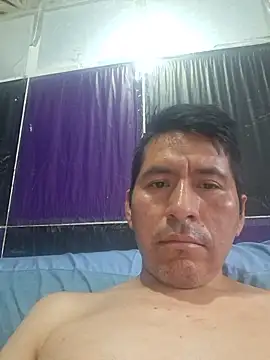 Juank55667 live cam on StripChat