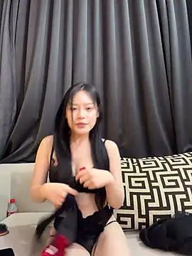 tutuya01 live cam on StripChat
