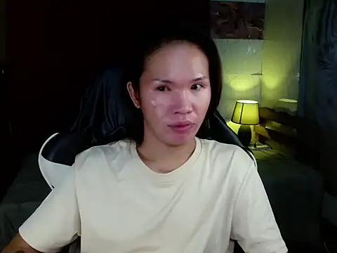 Lady_athena live cam on StripChat