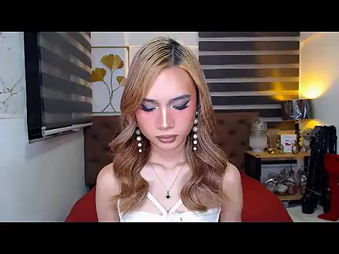 JuicyCockThea live cam on StripChat