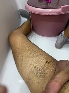 miniuu7 live cam on StripChat