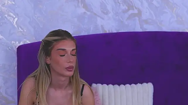 EllinaNuria