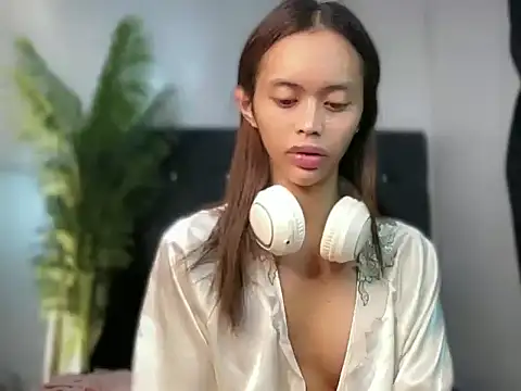 spicy_margaritaxxx (T teen) - SHOW SOME LOVE HERE