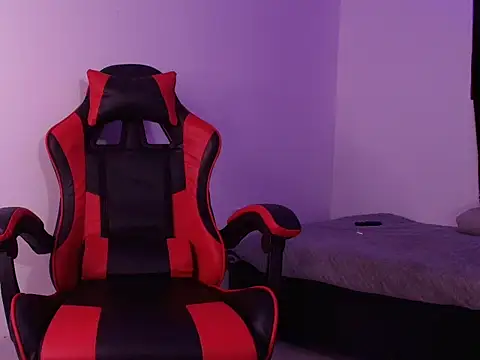roxxi_nolan