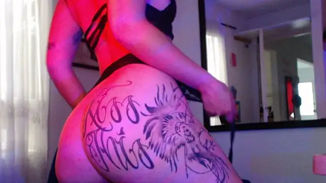 seley222 live cam on StripChat