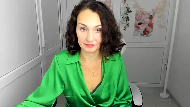 OliviaKateee live cam on StripChat