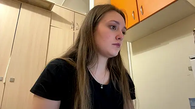 ShereeRepetowski live cam on StripChat