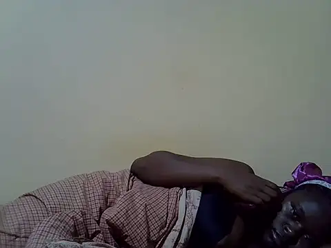 princess-ivy1 live cam on StripChat