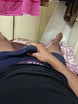 alwayshornyboy283