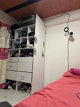 Noir_Desiree