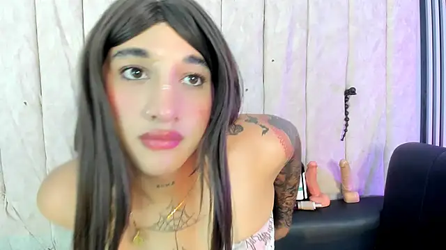 tammy_bensom1 live cam on StripChat