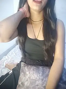 Naughty_riyu live cam on StripChat