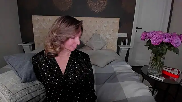 AllisonWilliams live cam on StripChat