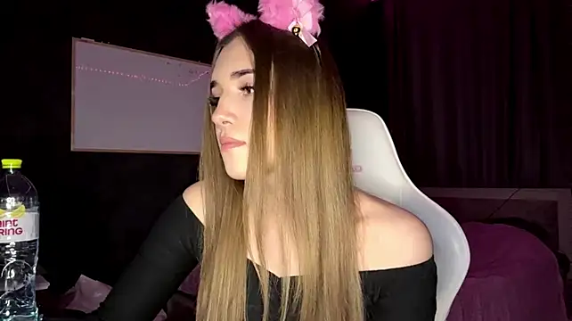 PamelaBurson live cam on StripChat