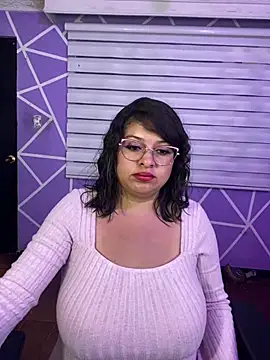 MiiaaJoness