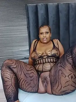 CHUBBY325is live cam on StripChat