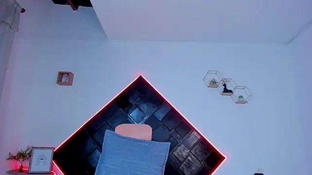 Dark_Valentino_