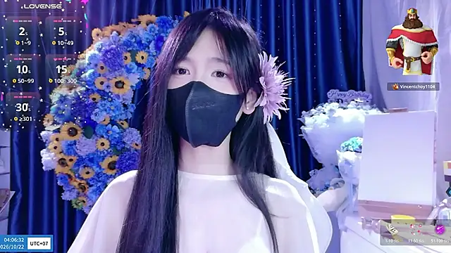 Your-Sunshinee live cam on StripChat