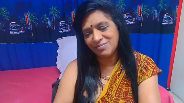 INDIANFUSION live cam on StripChat
