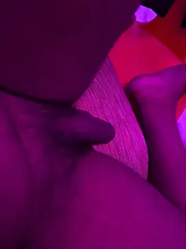 parsonal_play_boy live cam on StripChat