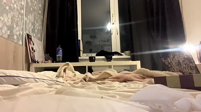 cutevina webcam