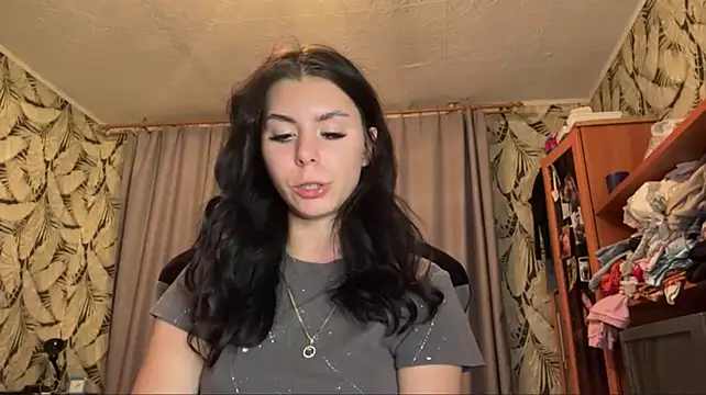 LilyMinimum live cam on StripChat