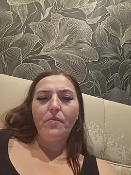 MilaMature