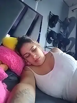 MariBelle1 live cam on StripChat