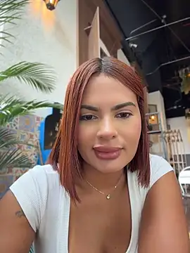 Irina_Velvett webcam