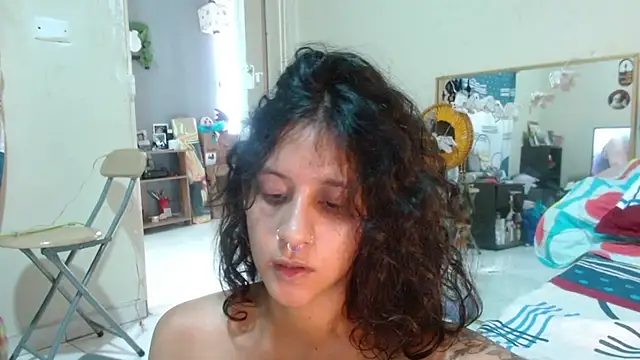AlinaWoolf_