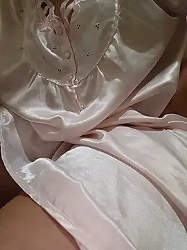 Farah-_nono