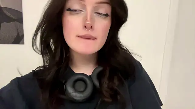 Volume_sound live cam on StripChat