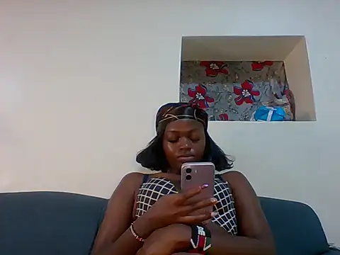 Sexy_Essiie