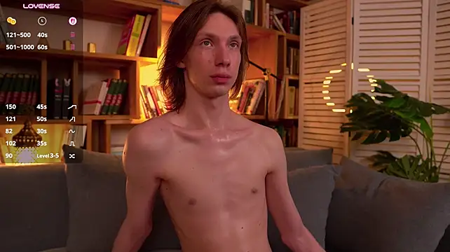 dannyreed (M twink) - slap sexy ass