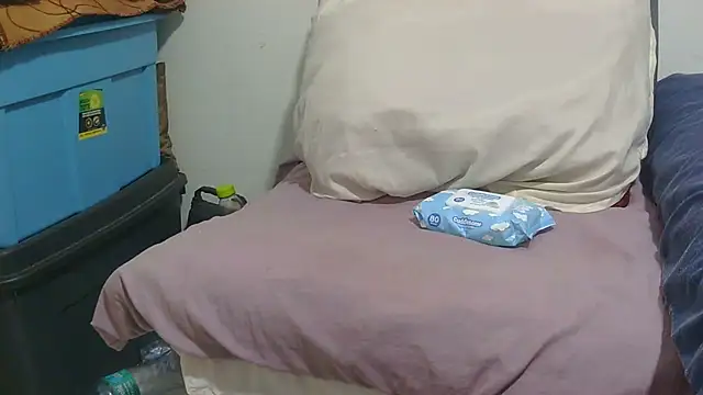sluttylaura21