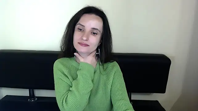 LaimaV_ live cam on StripChat