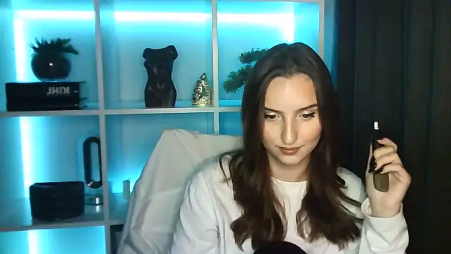 X_Alisa