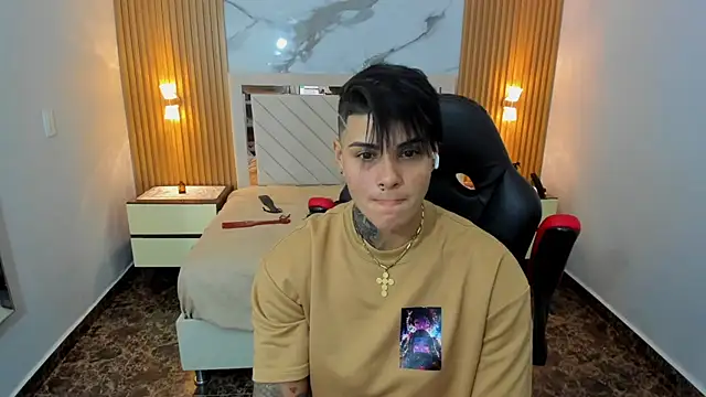 KAROLLJONES1