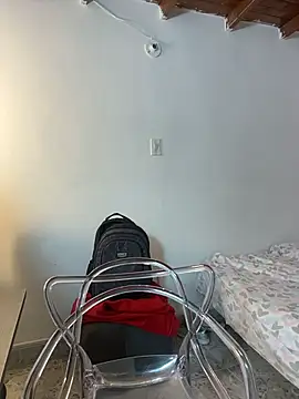 MiaLane3