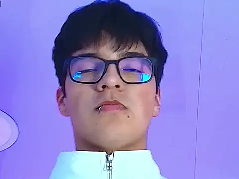 Milo_Wolff