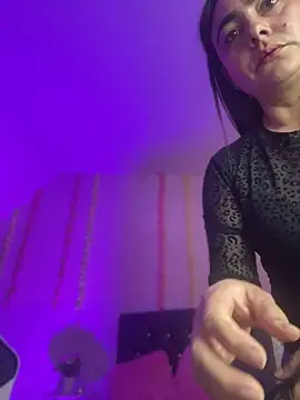 anika_ec