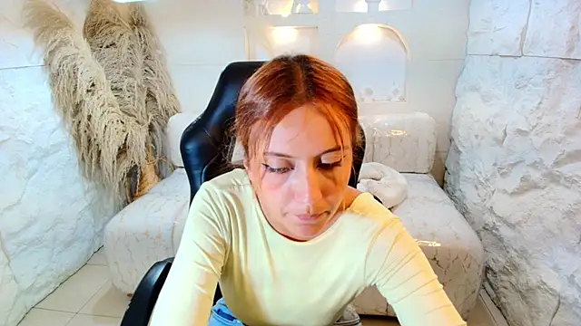 Vitta_queen_r