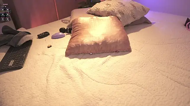 caro_sanchezz (F young) - fuck me in doggy